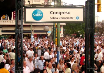 La �nioca salida: El Congreso Nacional